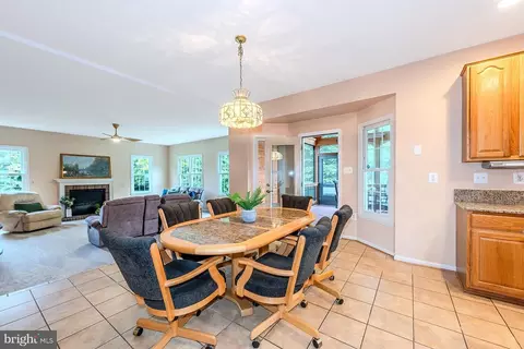 6370 Etheridge Ln, Manassas, VA 20112 photo 22