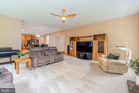 6370 Etheridge Ln, Manassas, VA 20112 photo 25