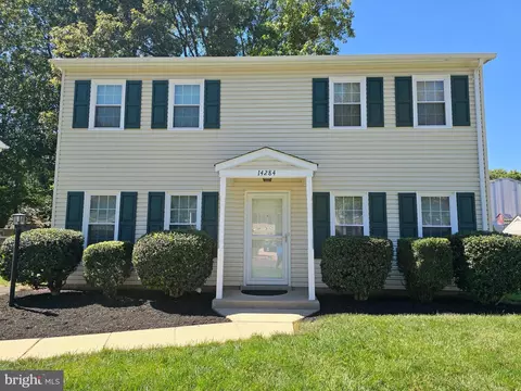 14284 Princedale Dr, Woodbridge, VA 22193