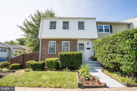 14775 Candlewood Ct, Woodbridge, VA 22191