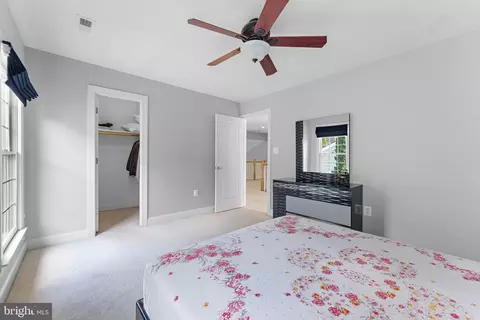 Bedroom - 8154 Snead Loop, Gainesville, VA 20155 photo 5 of 9