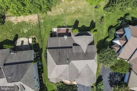 View/Area - 8154 Snead Loop, Gainesville, VA 20155 photo 6 of 6