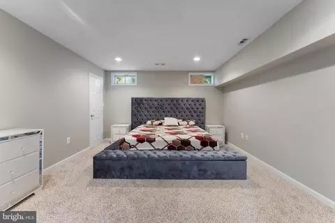 Bedroom - 8154 Snead Loop, Gainesville, VA 20155 photo 8 of 9