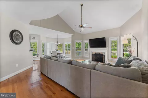 Other - 8154 Snead Loop, Gainesville, VA 20155 photo 6 of 28
