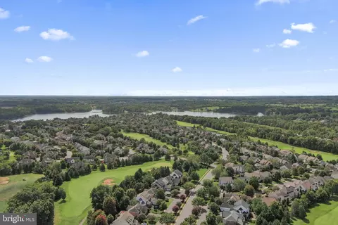 View/Area - 8154 Snead Loop, Gainesville, VA 20155 photo 4 of 6