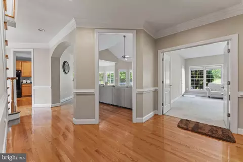 Entry Way - 8154 Snead Loop, Gainesville, VA 20155 photo 11 of 19
