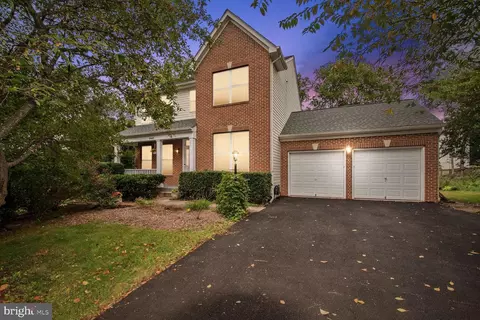 10445 Genna Ln, Manassas, VA 20112