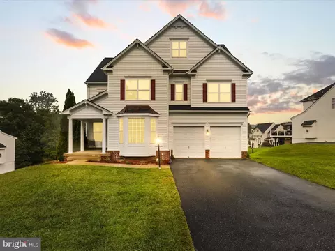 3636 Expedition Dr, Triangle, VA 22172