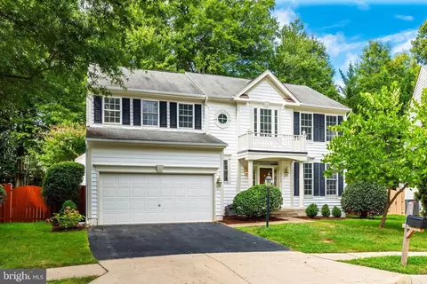 5113 Yawl Ct, Woodbridge, VA 22193
