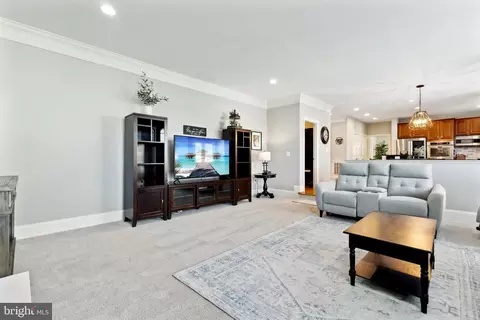 14425 Broadwinged Dr, Gainesville, VA 20155 photo 35