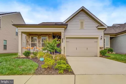 6800 Begonia Ln, Haymarket, VA 20169