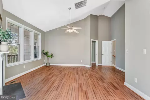 6940 Cumberstone Pl, Gainesville, VA 20155 photo 13