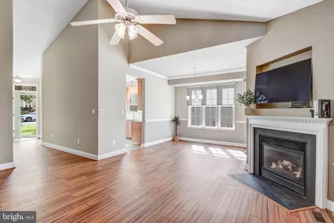 6940 Cumberstone Pl, Gainesville, VA 20155 photo 12