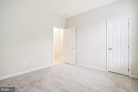 6711 Kimberwick Ct, Gainesville, VA 20155 photo 20