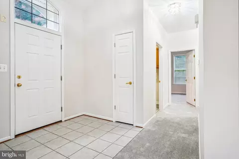 6711 Kimberwick Ct, Gainesville, VA 20155 photo 6