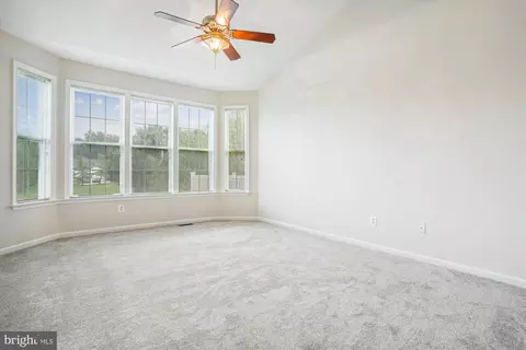 6711 Kimberwick Ct, Gainesville, VA 20155 photo 15