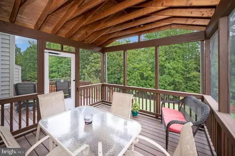 3632 Stonewall Manor Dr, Triangle, VA 22172 photo 41