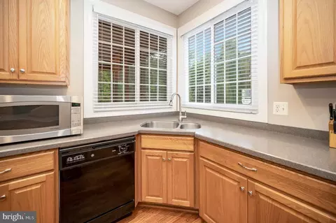 3632 Stonewall Manor Dr, Triangle, VA 22172 photo 23