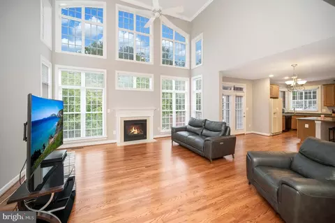 3632 Stonewall Manor Dr, Triangle, VA 22172 photo 17