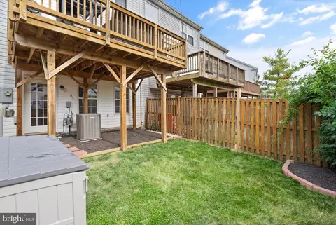 8496 Tackhouse Loop, Gainesville, VA 20155 photo 32
