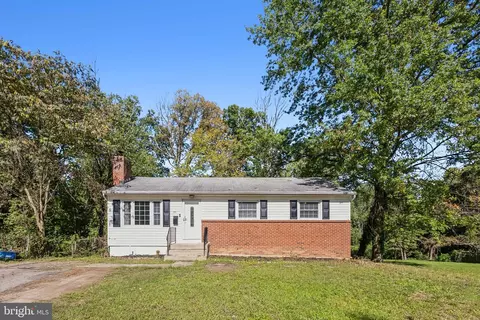 1814 Hylton Ave, Woodbridge, VA 22191