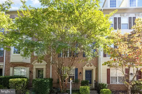 4881 Cavallo Way, Woodbridge, VA 22192