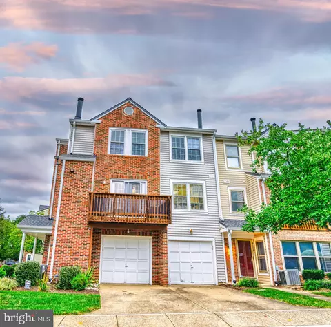 4110 Churchman Way #2-18, Woodbridge, VA 22192