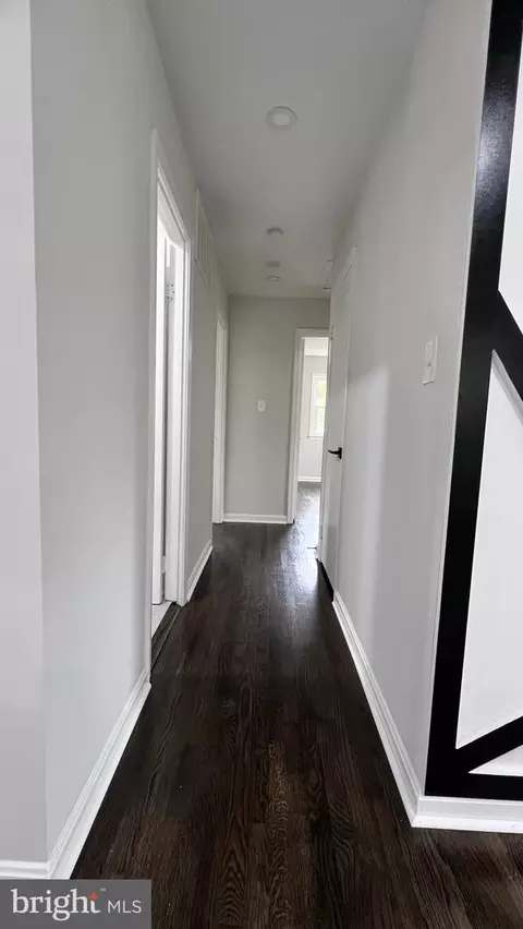Entry Way - 10017 Copeland Dr, Manassas, VA 20109 photo 6 of 8