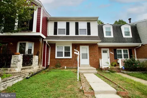 14866 Dorian Dr, Woodbridge, VA 22193