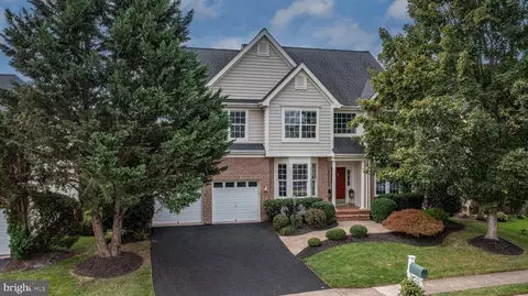 14383 Chalfont Dr, Haymarket, VA 20169