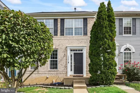 15805 Barcelona Ct, Woodbridge, VA 22191