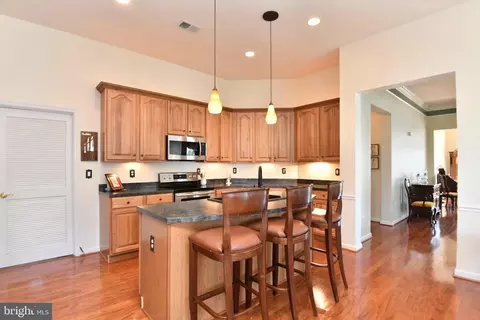 12874 Dunbarton Dr, Bristow, VA 20136 photo 3