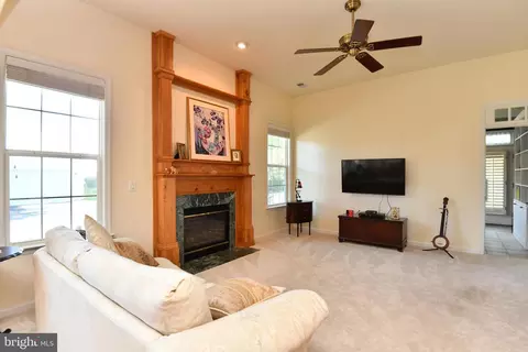 12874 Dunbarton Dr, Bristow, VA 20136 photo 7