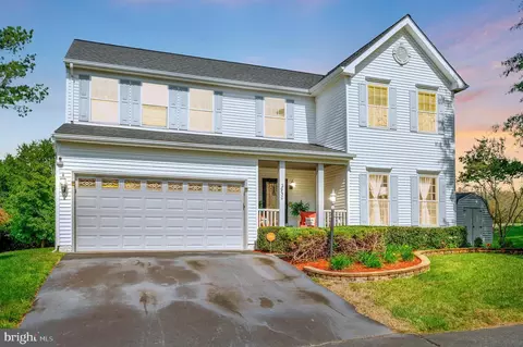 2950 Hickory Creek Ct, Dumfries, VA 22026