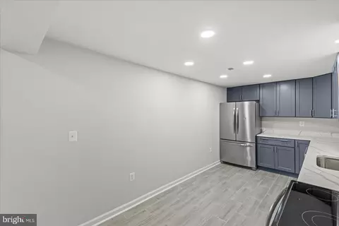 1707 Sharp Dr, Woodbridge, VA 22191 photo 12