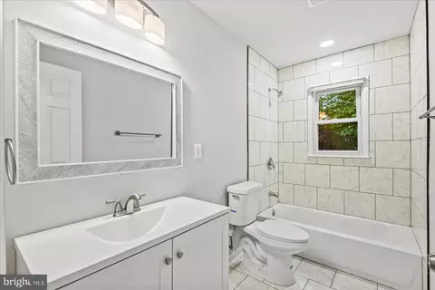 1707 Sharp Dr, Woodbridge, VA 22191 photo 20