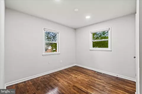 1707 Sharp Dr, Woodbridge, VA 22191 photo 16