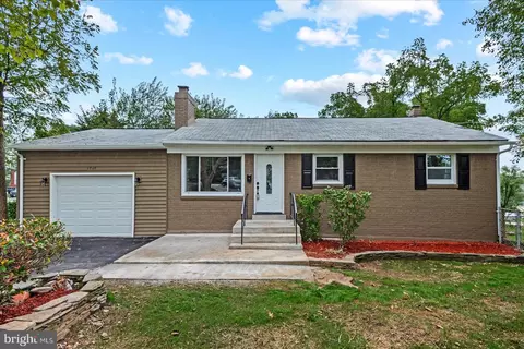 1707 Sharp Dr, Woodbridge, VA 22191 photo 2