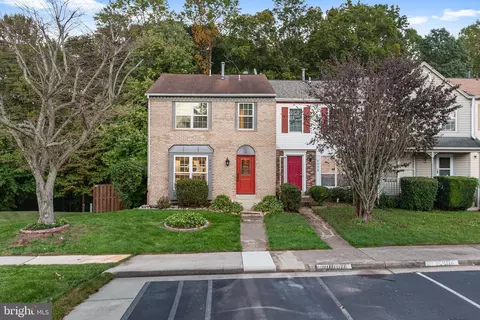 6080 Trident Ln, Woodbridge, VA 22193