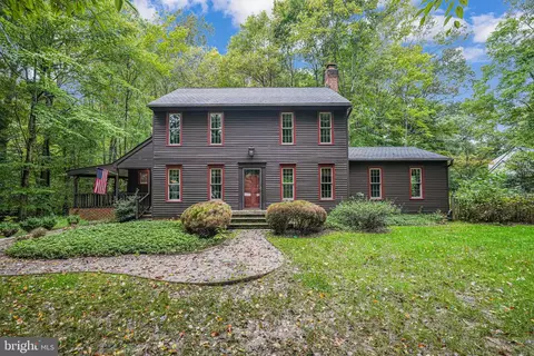 12042 Kahns Rd, Manassas, VA 20112