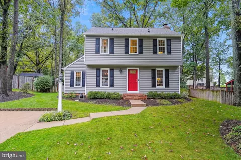 15481 Golf Club Dr, Dumfries, VA 22025