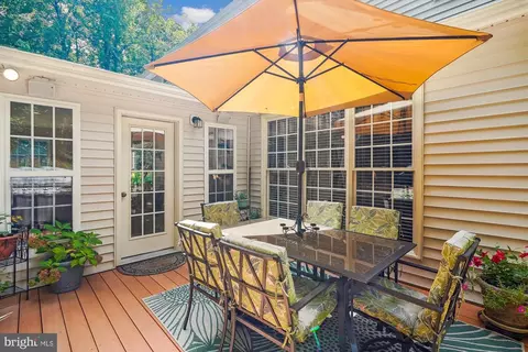 6410 Lindera Ct, Manassas, VA 20112 photo 8