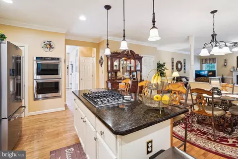 6410 Lindera Ct, Manassas, VA 20112 photo 14