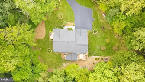 6410 Lindera Ct, Manassas, VA 20112 photo 3