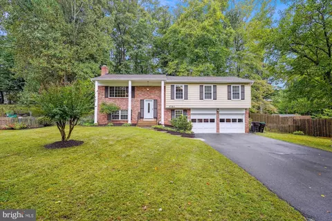 4782 Kelly Rd, Woodbridge, VA 22193