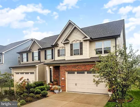 18184 Red Mulberry Rd, Dumfries, VA 22026
