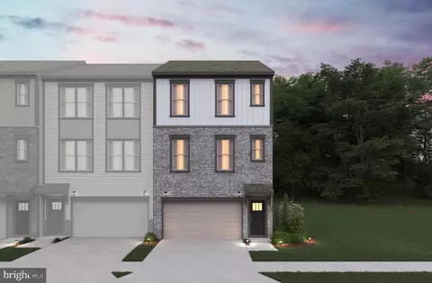 13201 Nixon Ln, Woodbridge, VA 22193