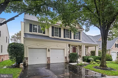 6013 Wake Crest Ct, Haymarket, VA 20169