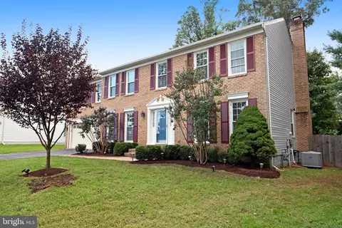 5425 Staples Ln, Woodbridge, VA 22193