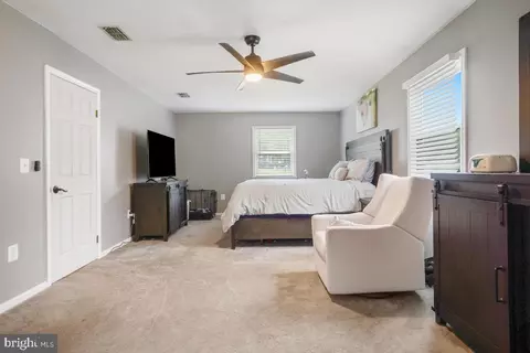 8024 Oak St, Manassas, VA 20111 photo 17